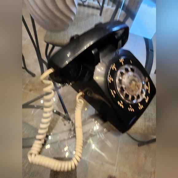 Vintage Stromberg Carlson Rotary Telephone Black Phone good condition - Picture 8 of 12